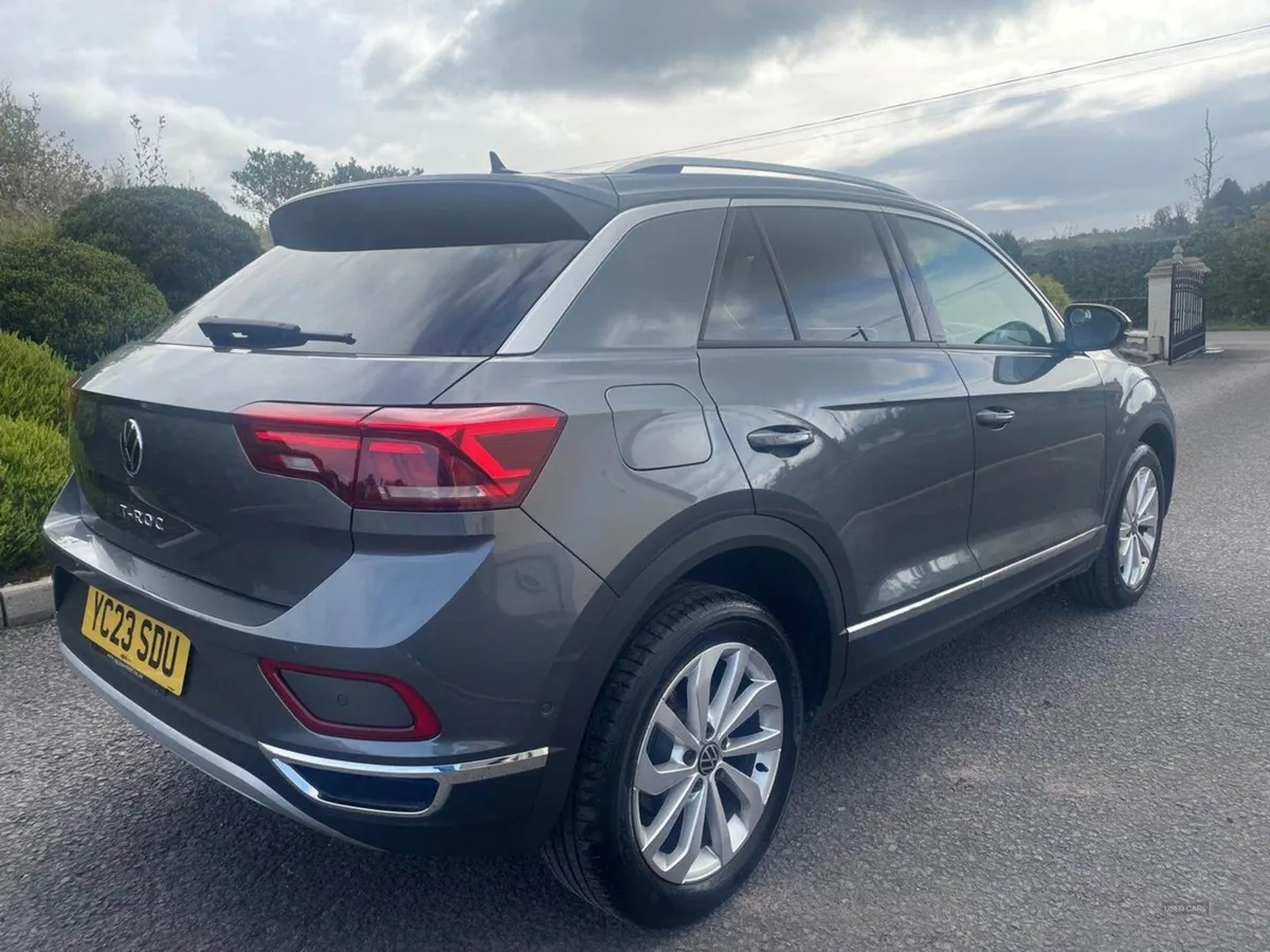 Volkswagen T-Roc Diesel Hatchback - Image 2