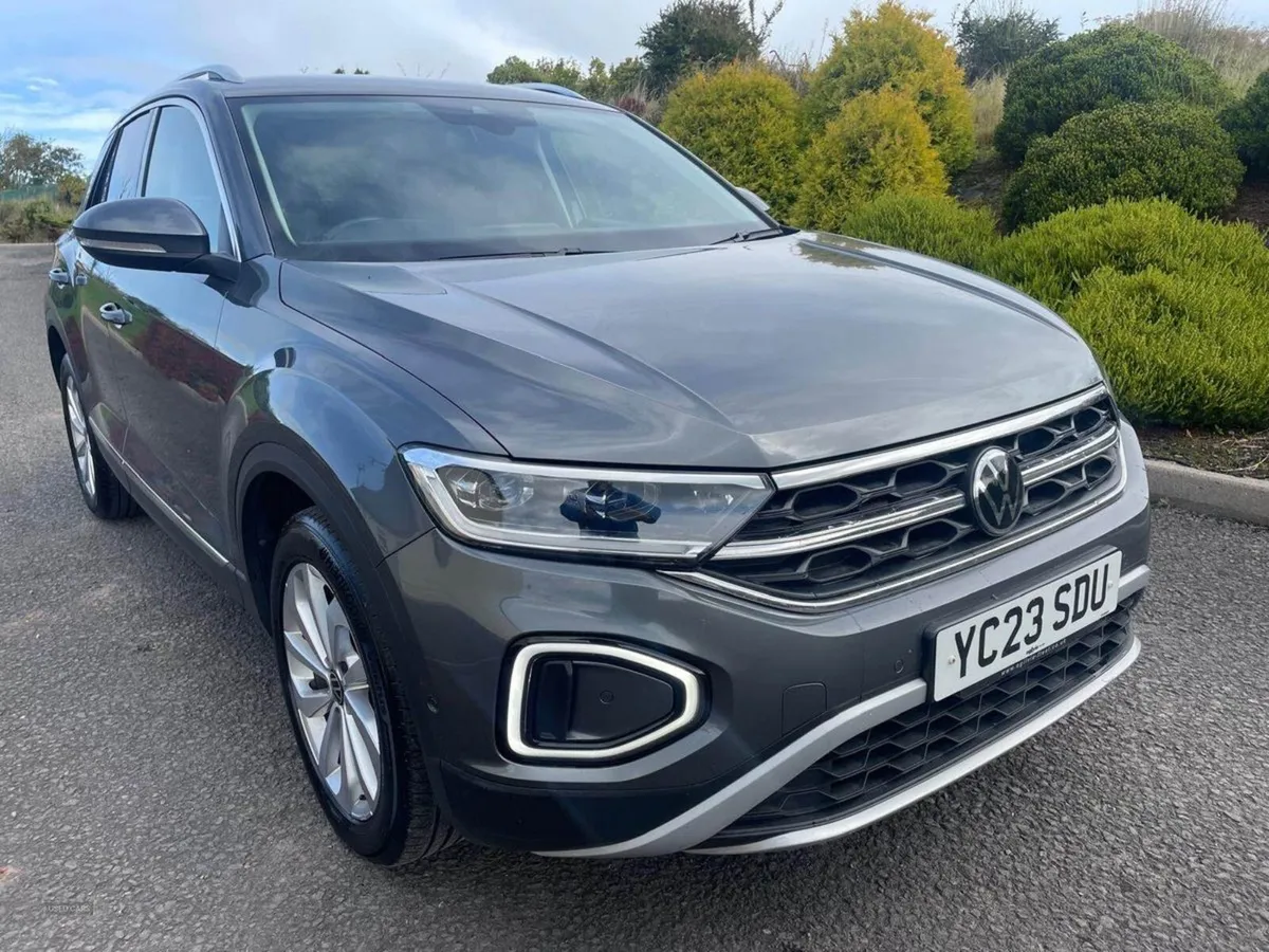 Volkswagen T-Roc Diesel Hatchback - Image 4