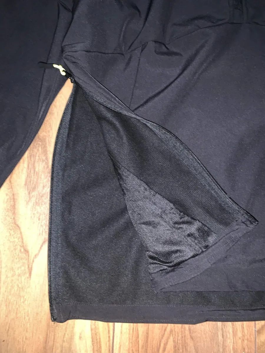 Mountain peak jacket (Like New) - Image 3