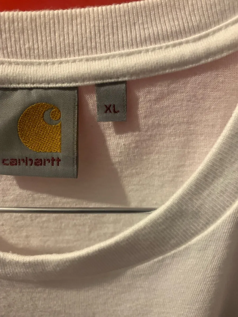 Carhartt t shirt xl new - Image 2