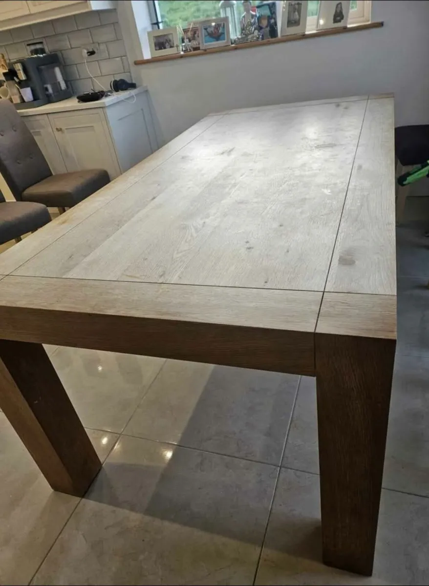 Fantastic OAK TABLE - Image 1