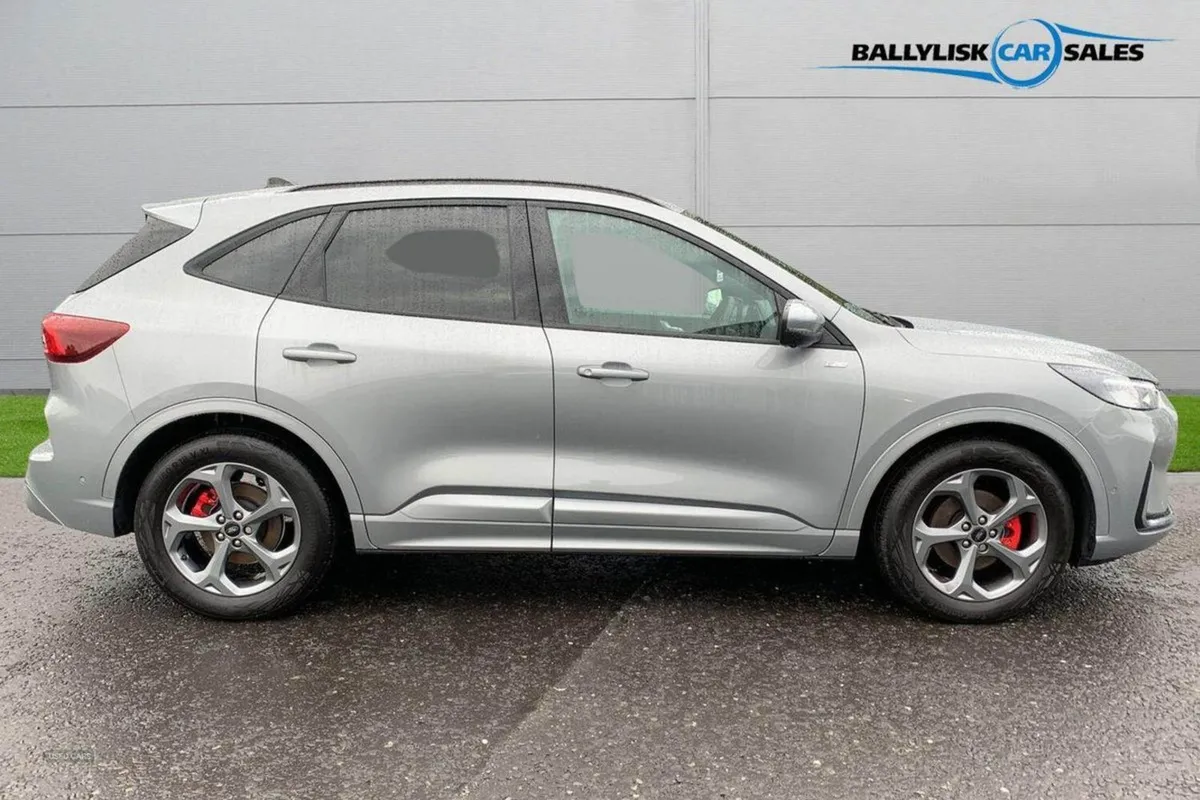 Ford Kuga 2.5 Fhev St-line Petrol Hybrid CVT 180 - Image 3