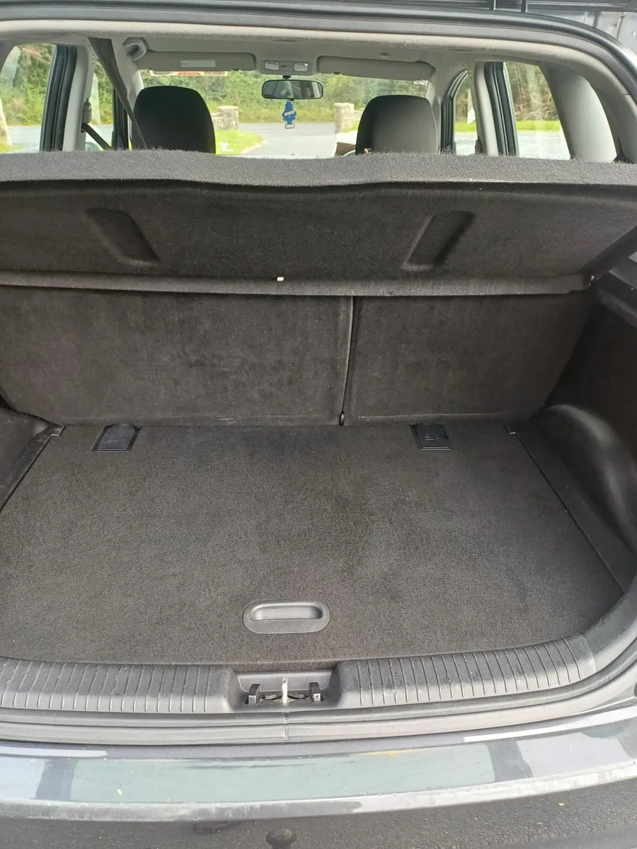 Kia Venga 2013 - Image 2