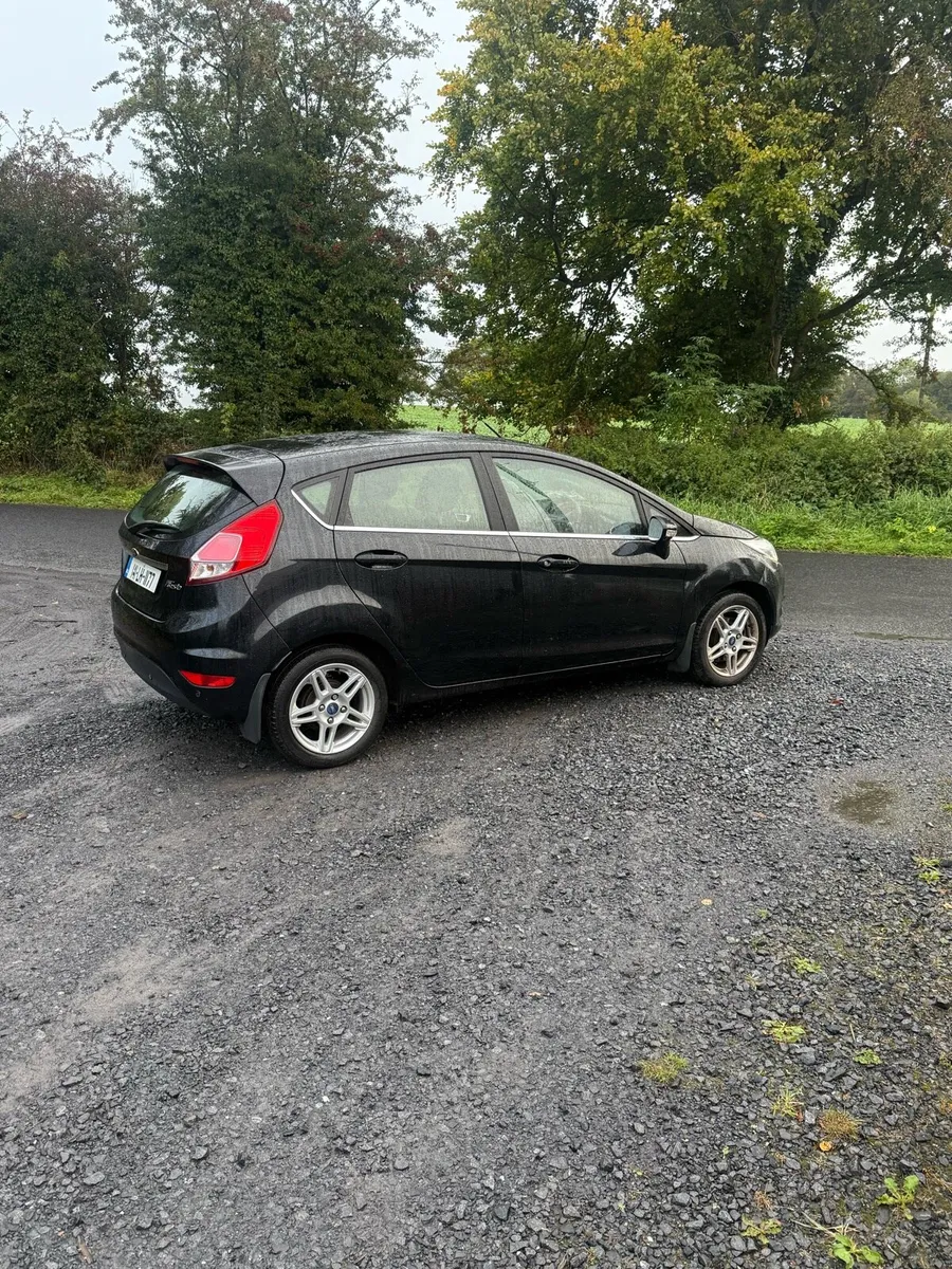 2014 ford fiesta - Image 1