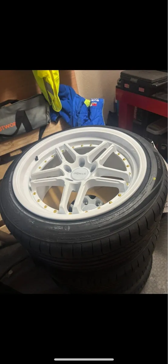18” Strom DS05 wheels - Image 1