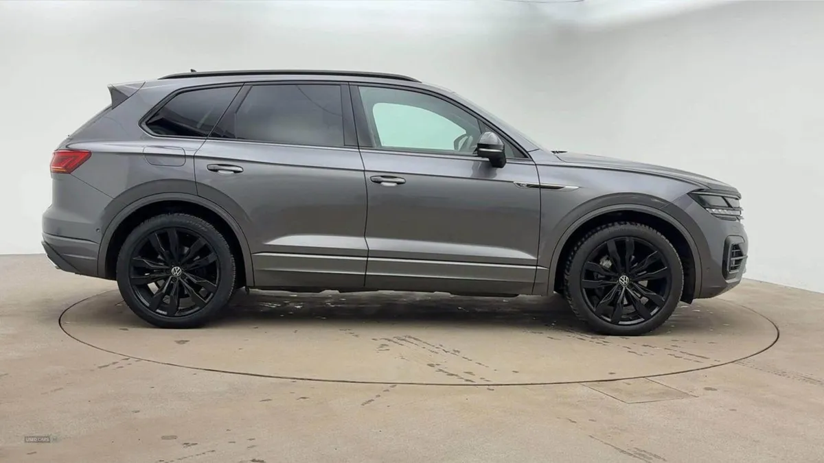 Volkswagen Touareg Diesel Estate - Image 4