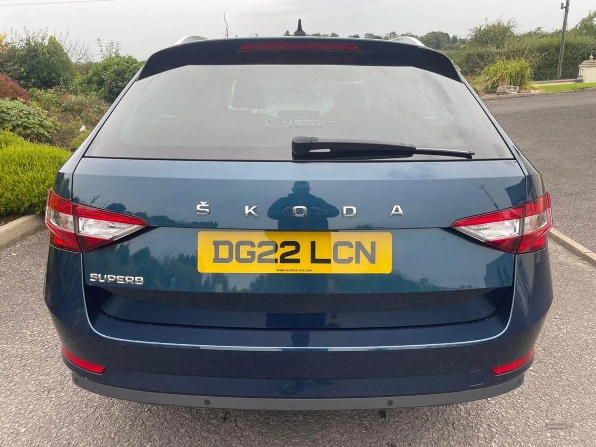 Skoda Superb Diesel Estate - Image 4