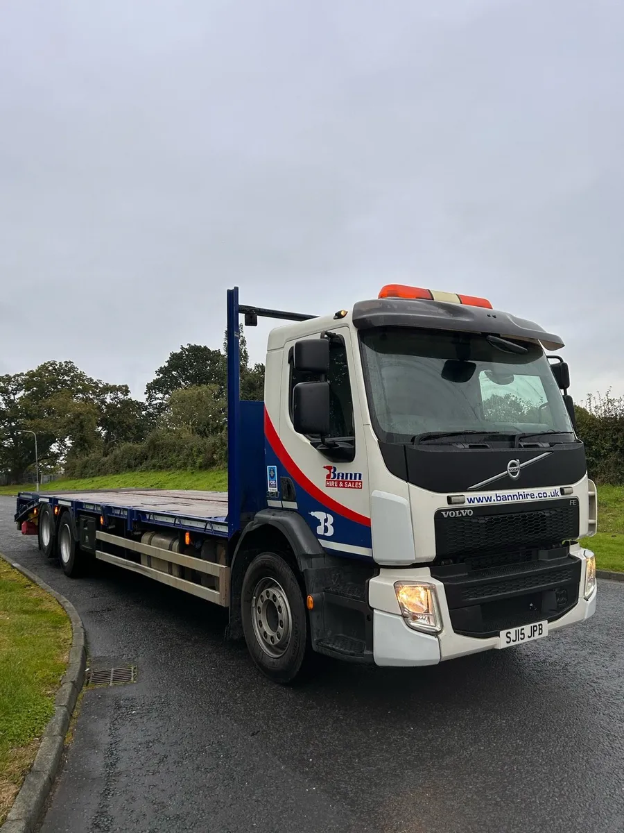 VOLVO RIGID TRUCK - Image 3