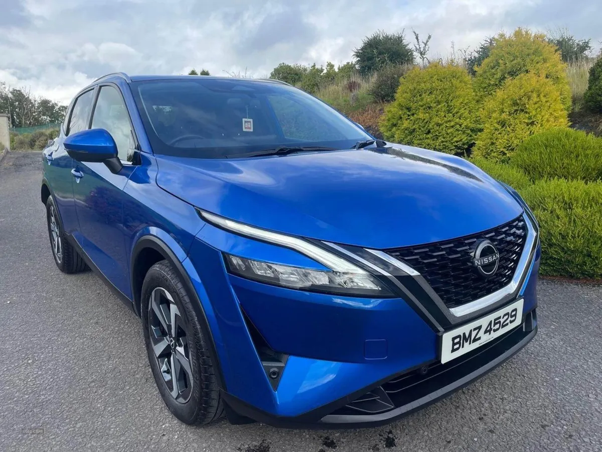 Nissan QASHQAI Hatchback - Image 4
