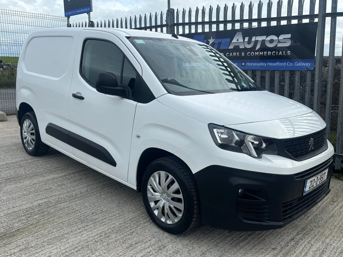 Peugeot Partner Professional Plus  2021 - Image 2