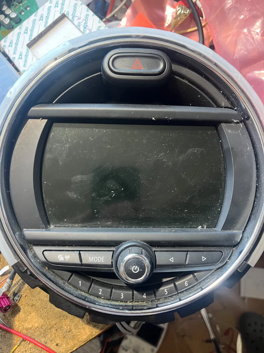 Car parts - Image 1