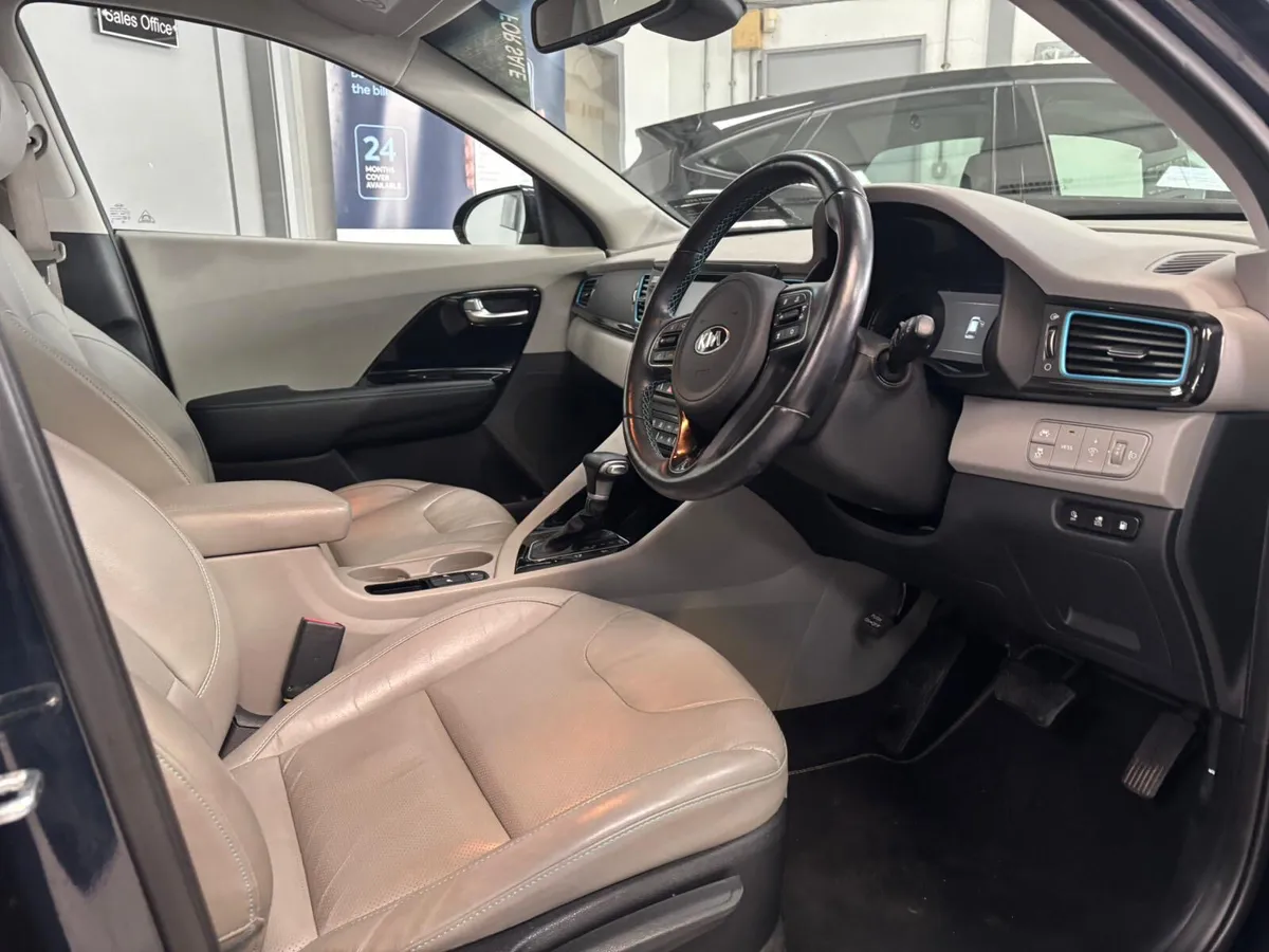 Kia Niro 2019 PHEV.  AUTOMATIC - Image 3