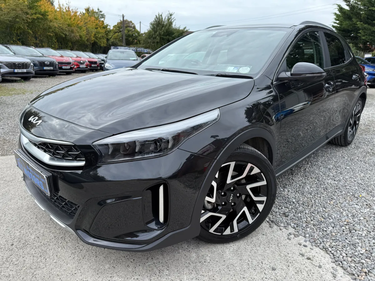 2023 Kia XCeed  1.6 HYBRID AUTO - Image 2