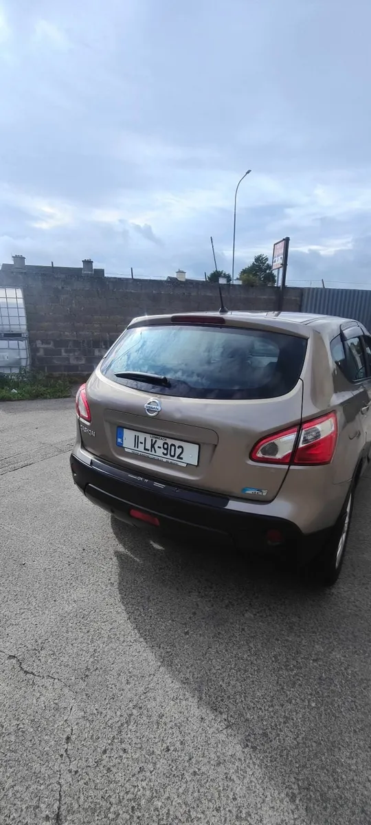 Nissan Qashqai 2011 - Image 2
