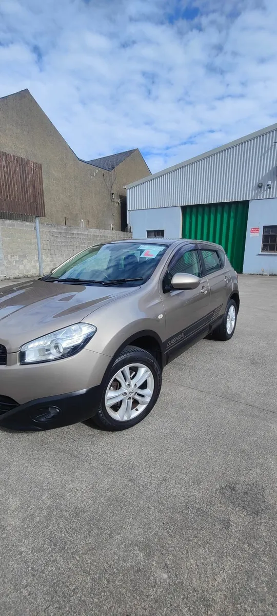 Nissan Qashqai 2011 - Image 1