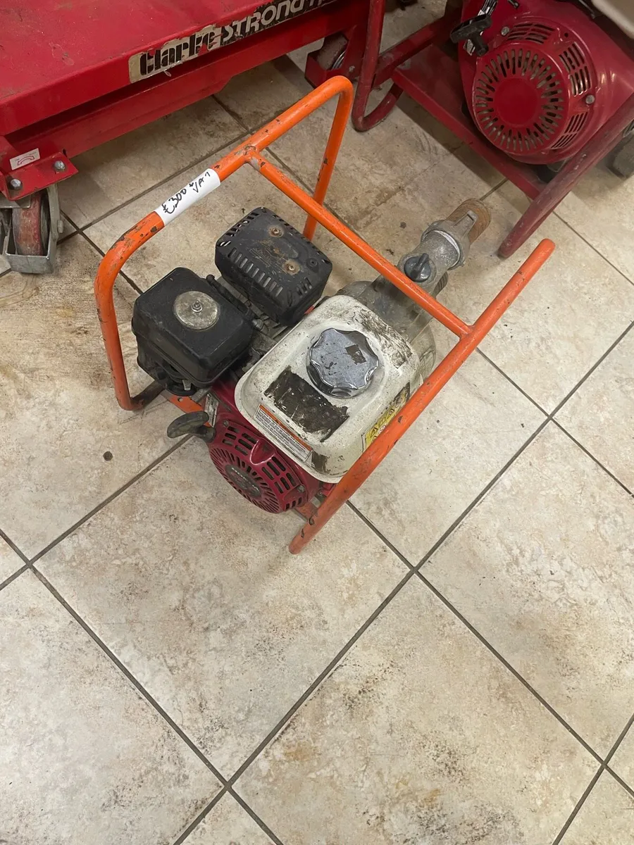 Water pump - Image 3