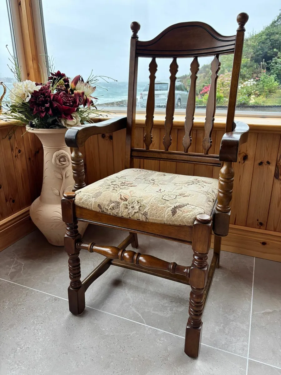 Dining chairs - Image 1