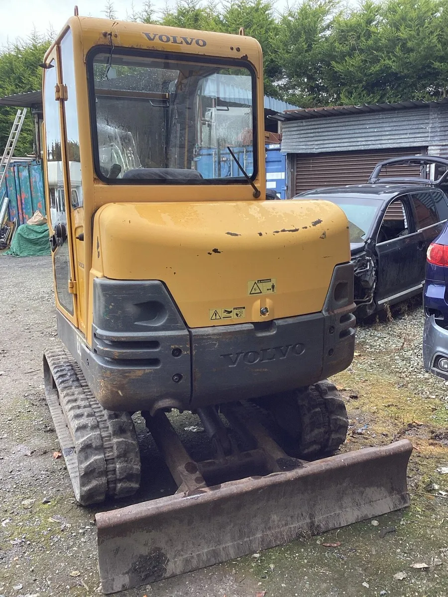 Volvo mini digger - Image 4