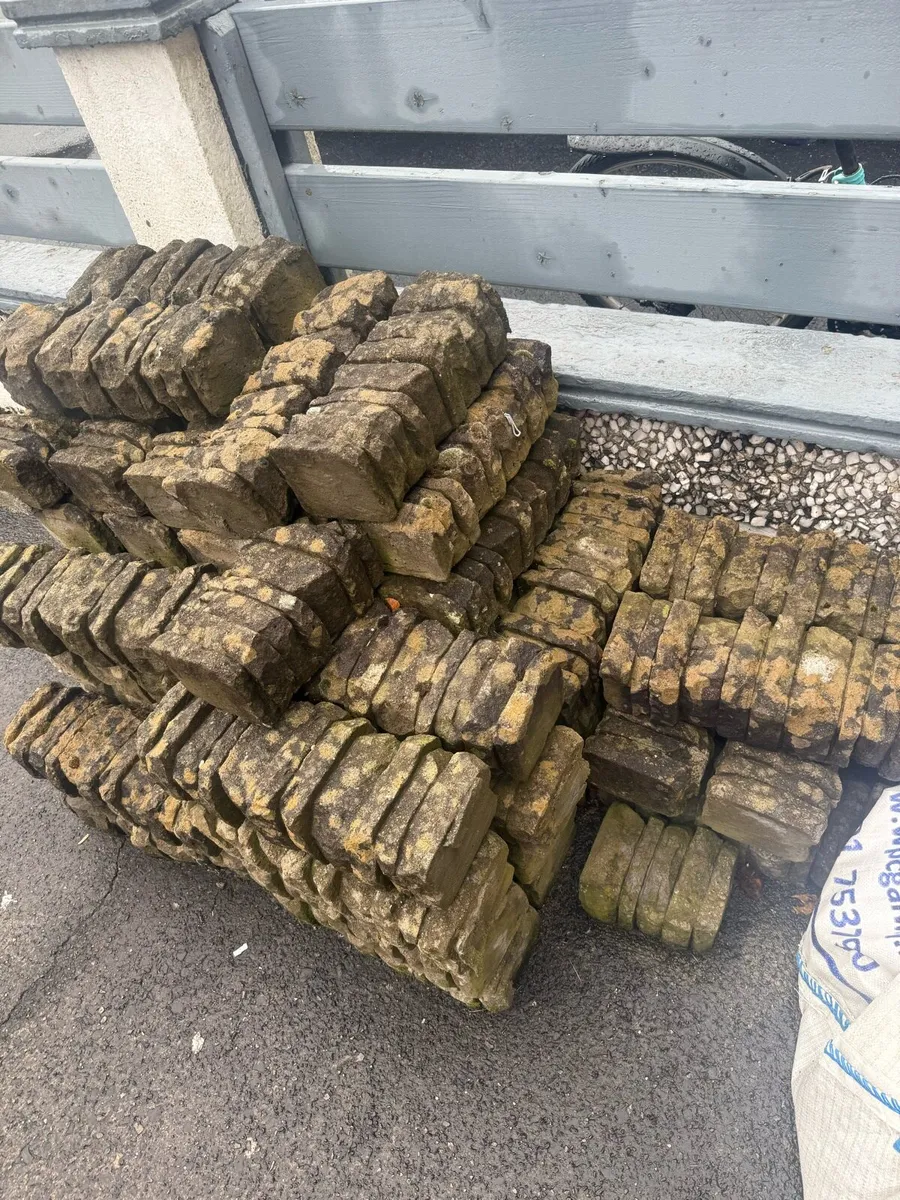 Cement blocks - Image 1