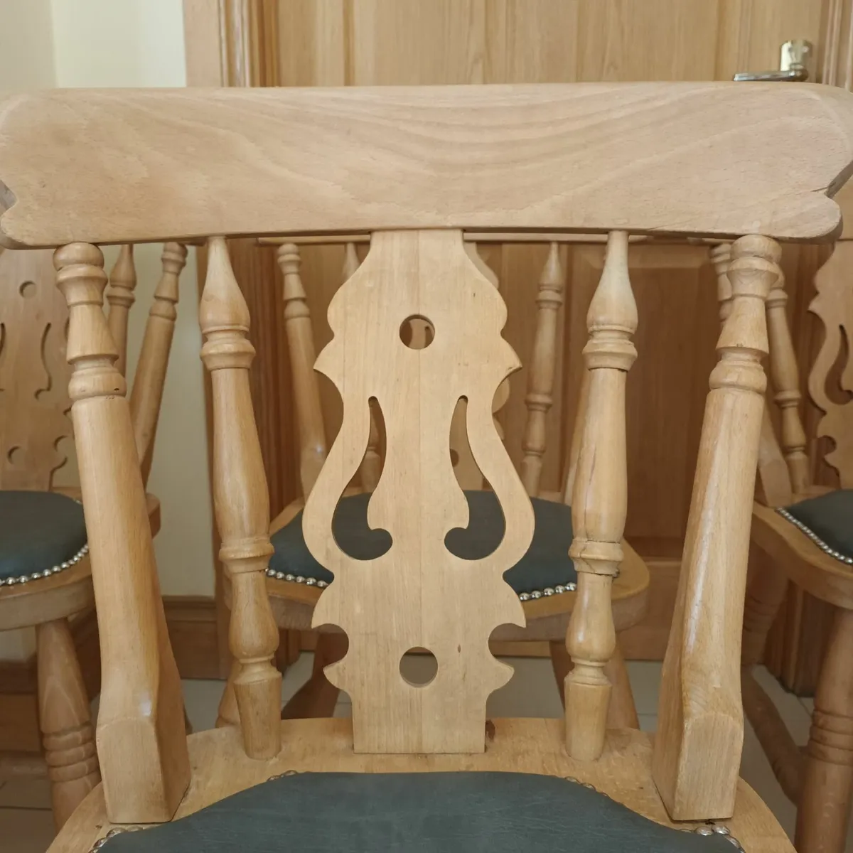 Dining chairs - Image 2