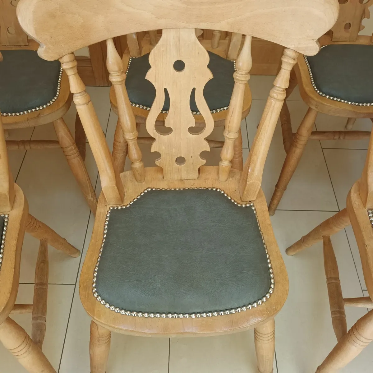 Dining chairs - Image 3