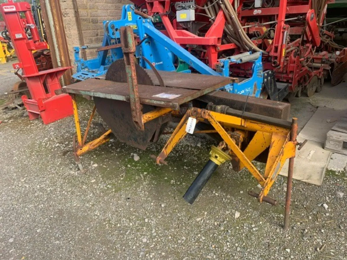 MCCONNEL SAW BENCH - Image 1