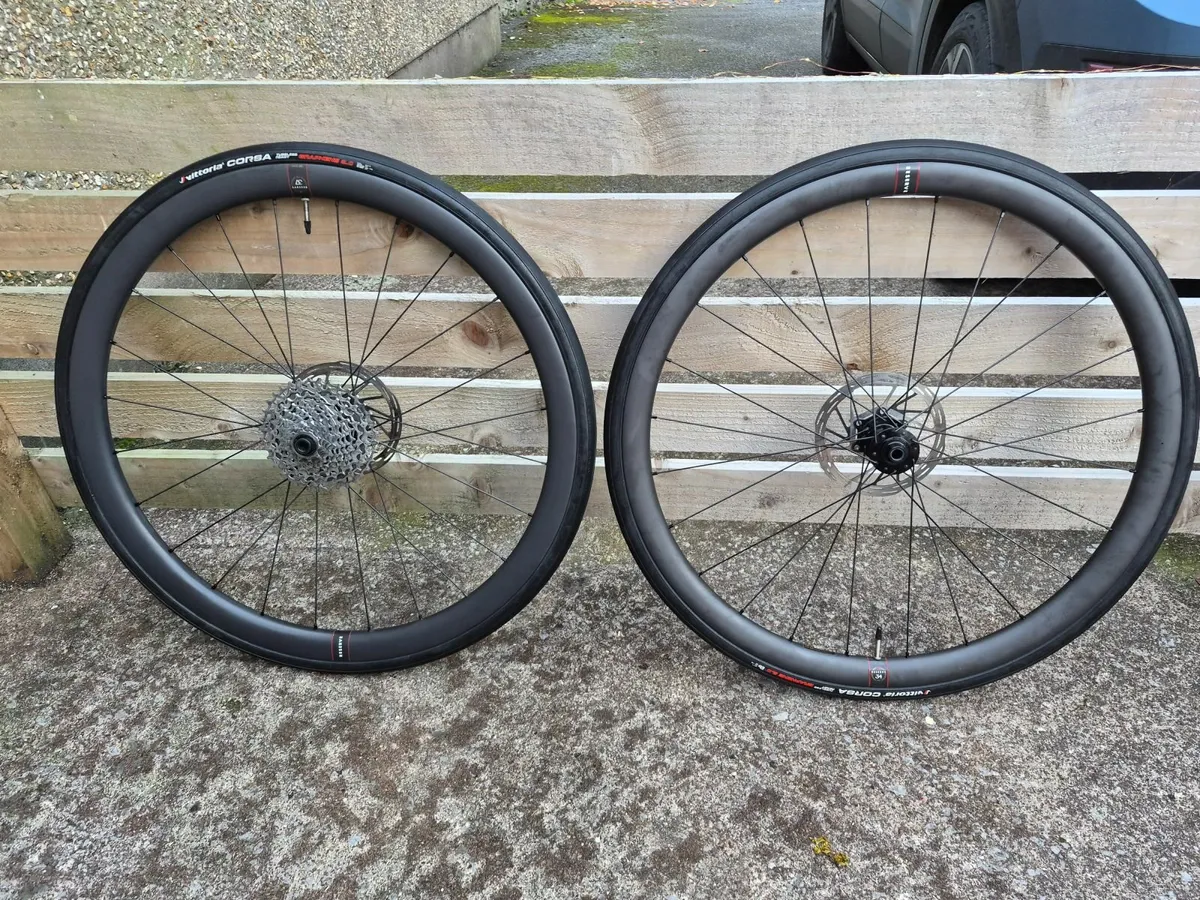 Cycling Carbon Wheels Reserve 34/37 XDR - Image 1