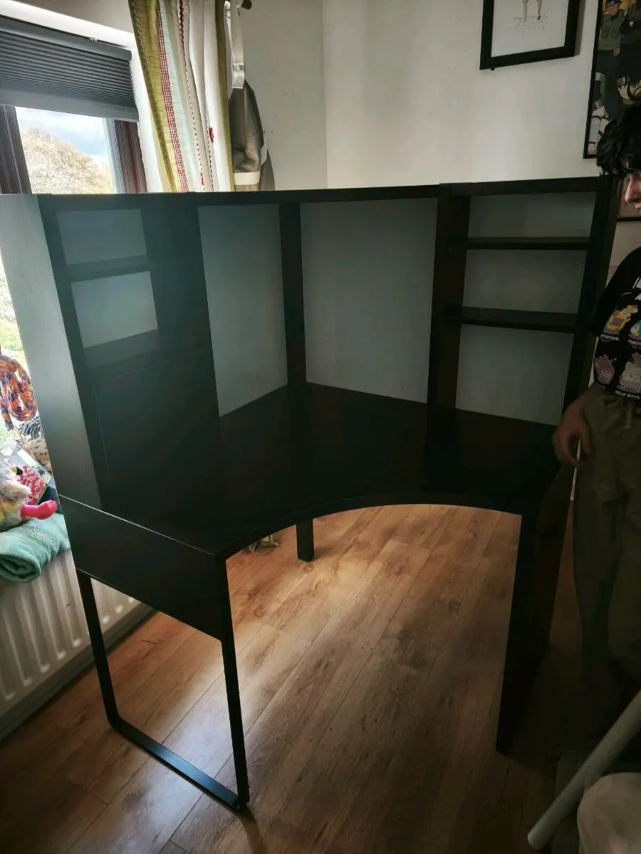 Corner workstation - Image 2