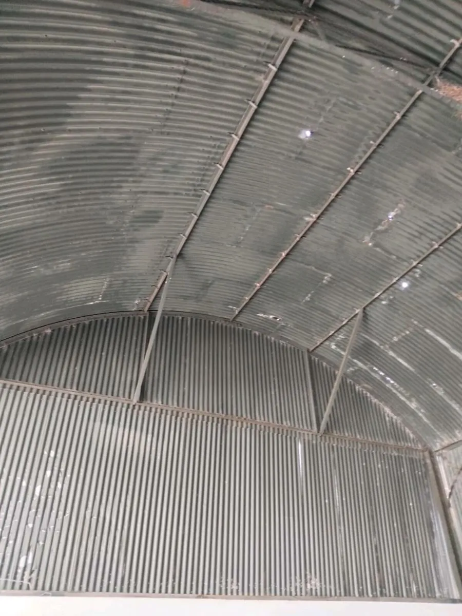 Shed - Image 2