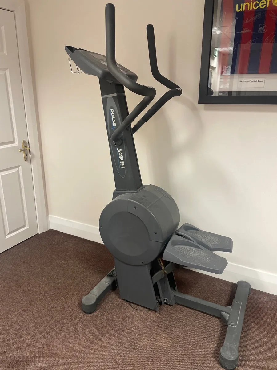 Step machine - Image 1