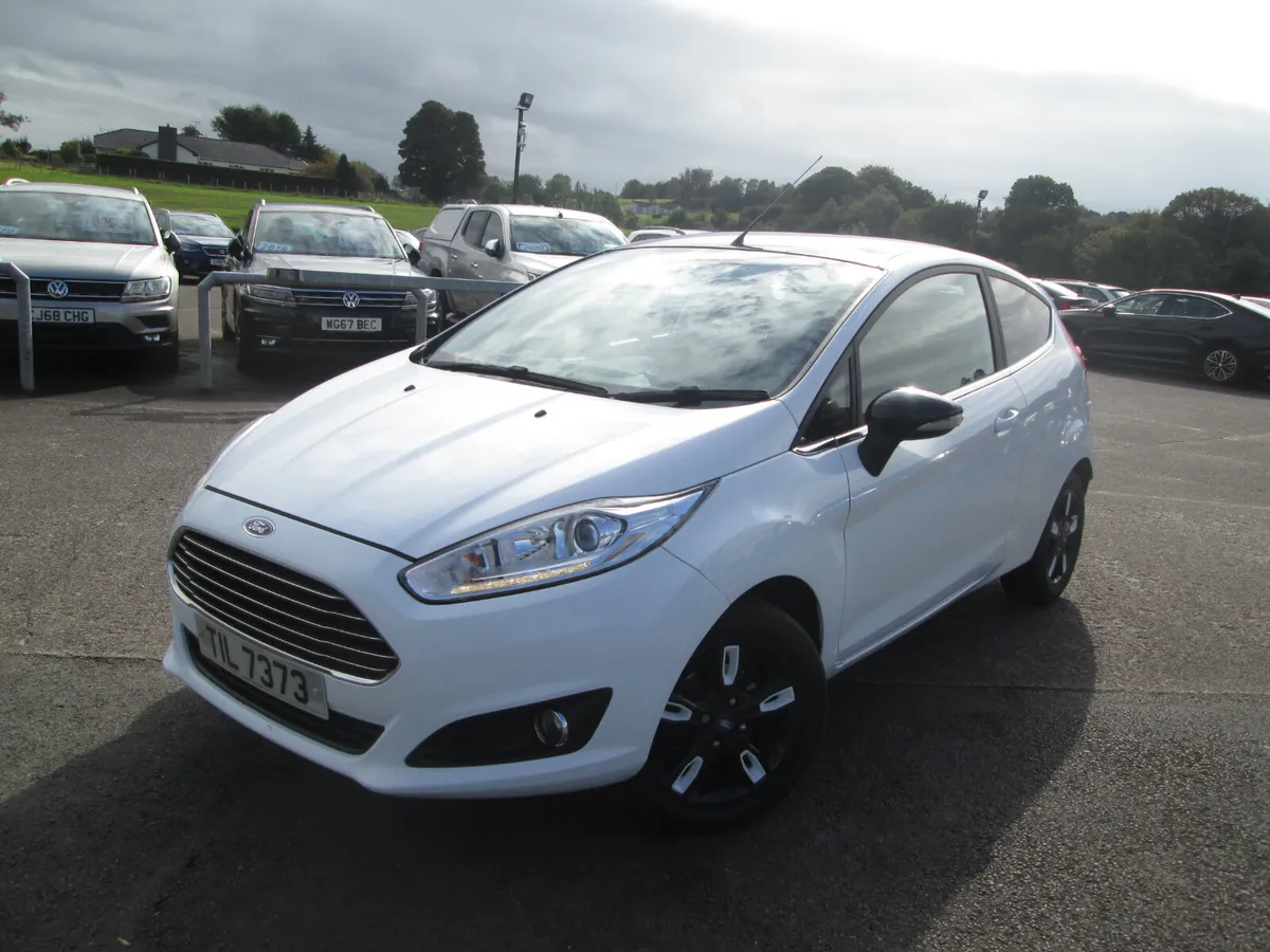 2016  FORD  FIESTA  1.2  ZETEC    EDITION  AUTUMN - Image 2