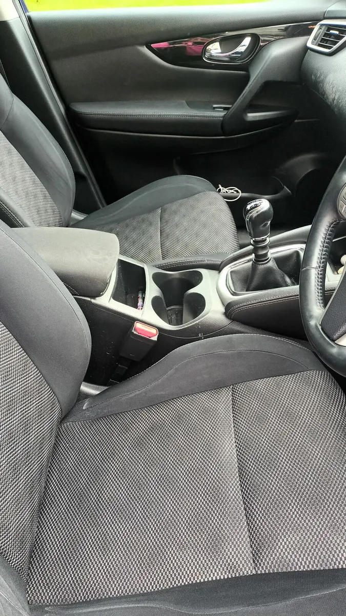 Nissan Qashqai - Image 4
