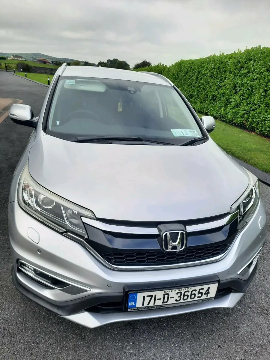 Car - Image 1