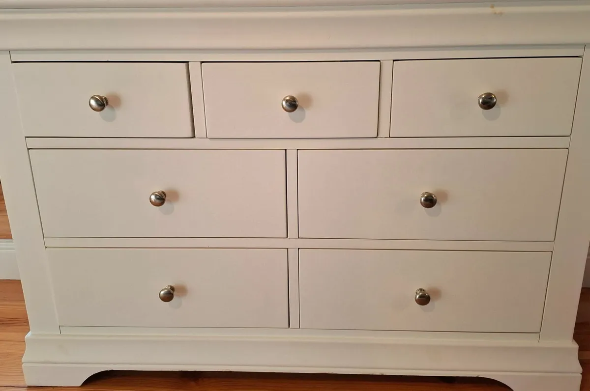 Bedroom Chest of Drawers - Image 3