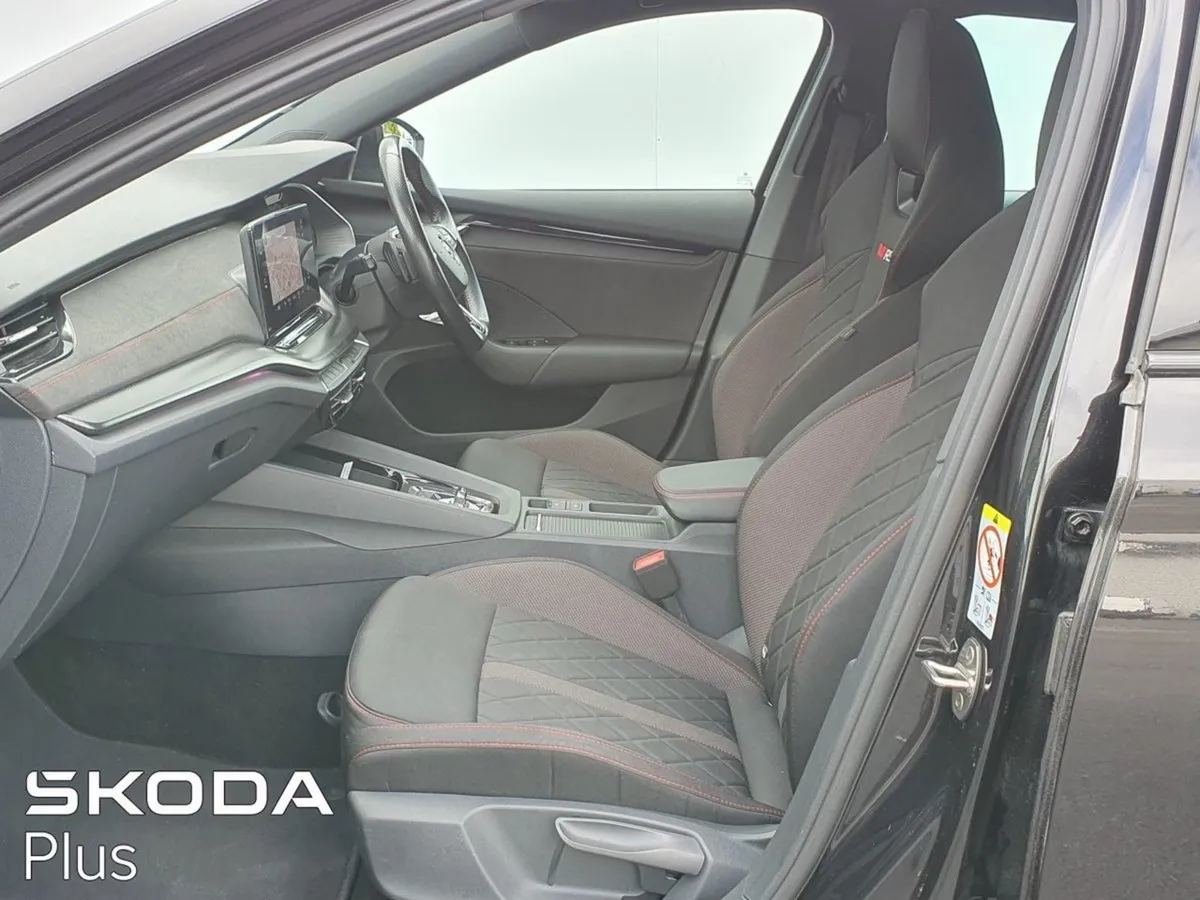 Skoda Octavia Octavia RS 2.0tdi 200HP DSG Call Se - Image 4