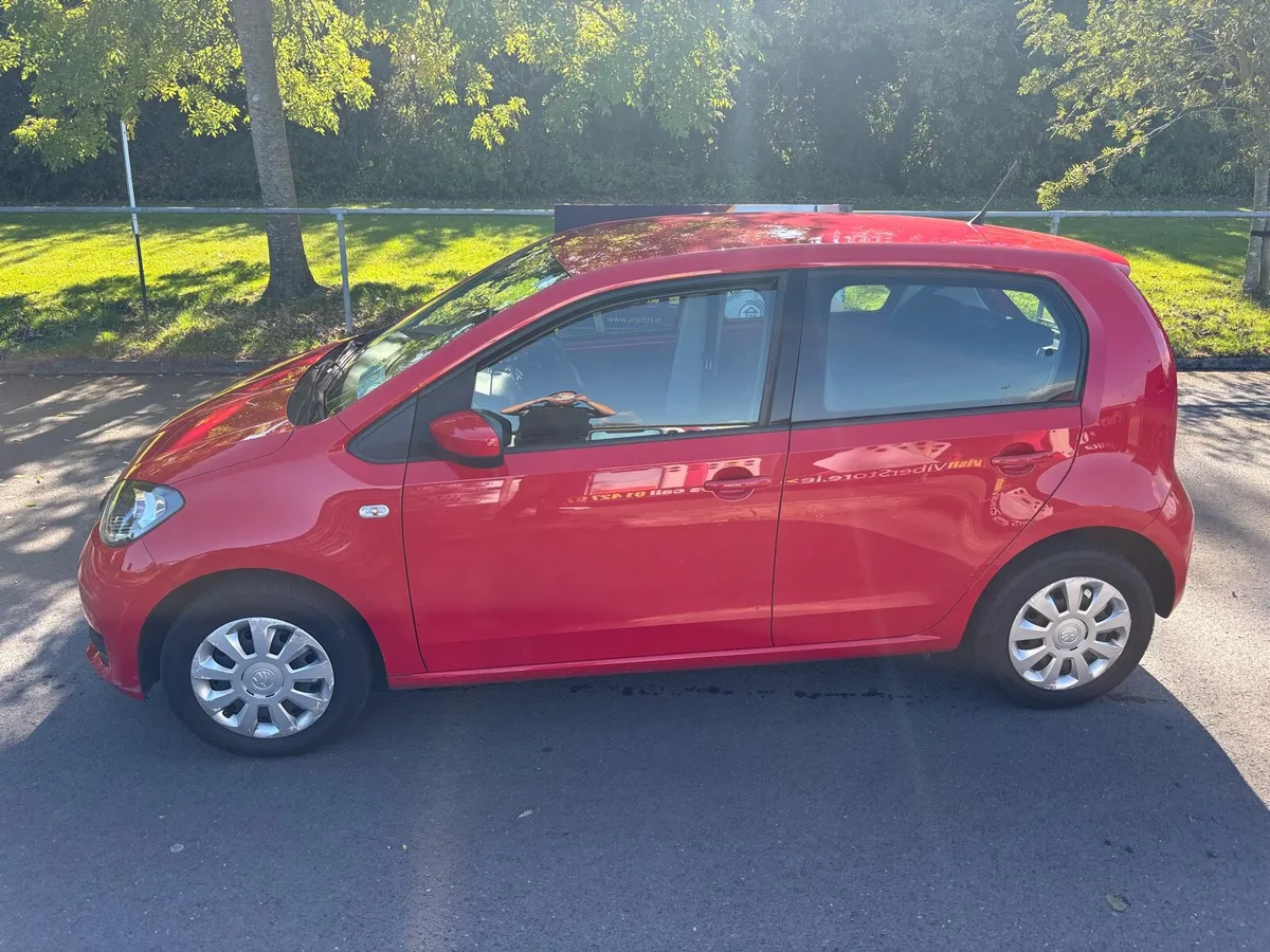 2018 Skoda citigo 1 liter petrol - Image 4