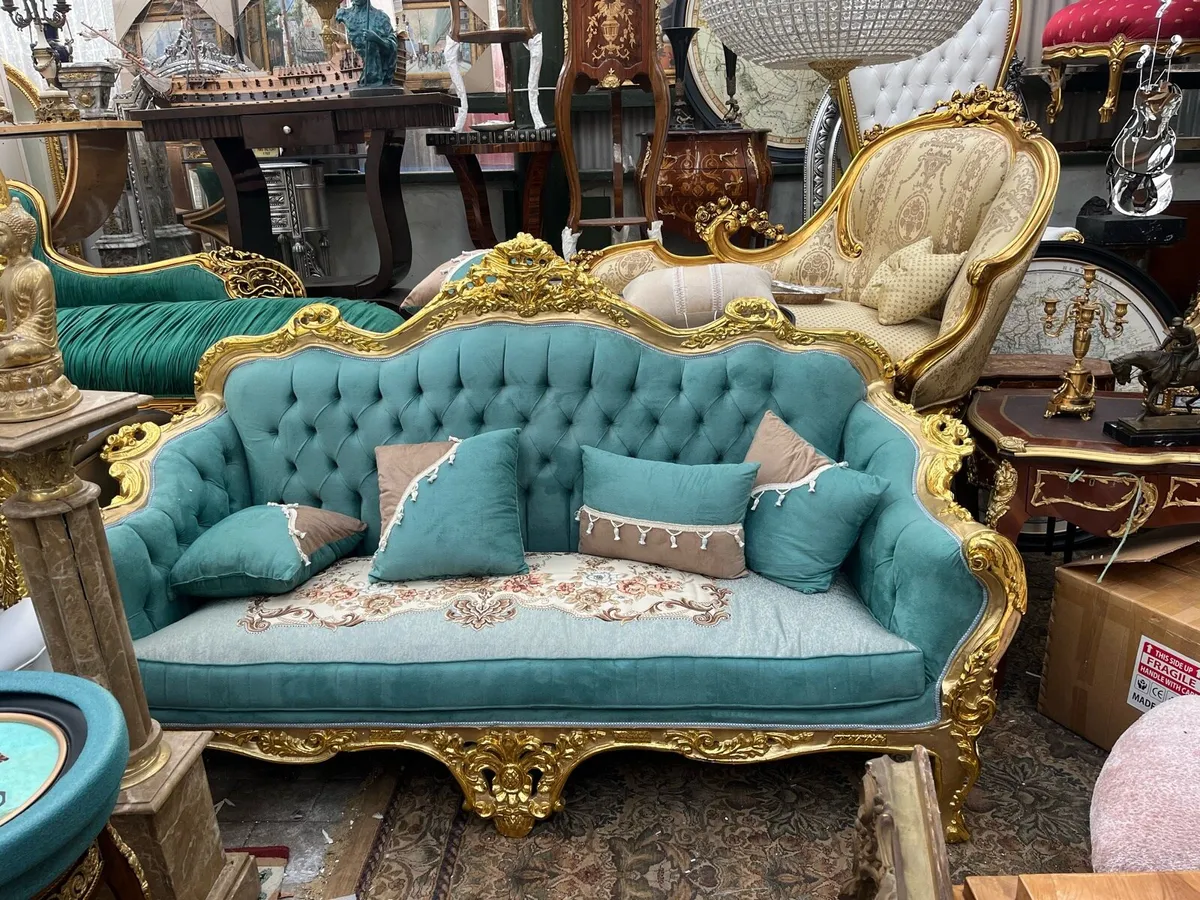 Terence Clifford Antiques Sale - Image 1