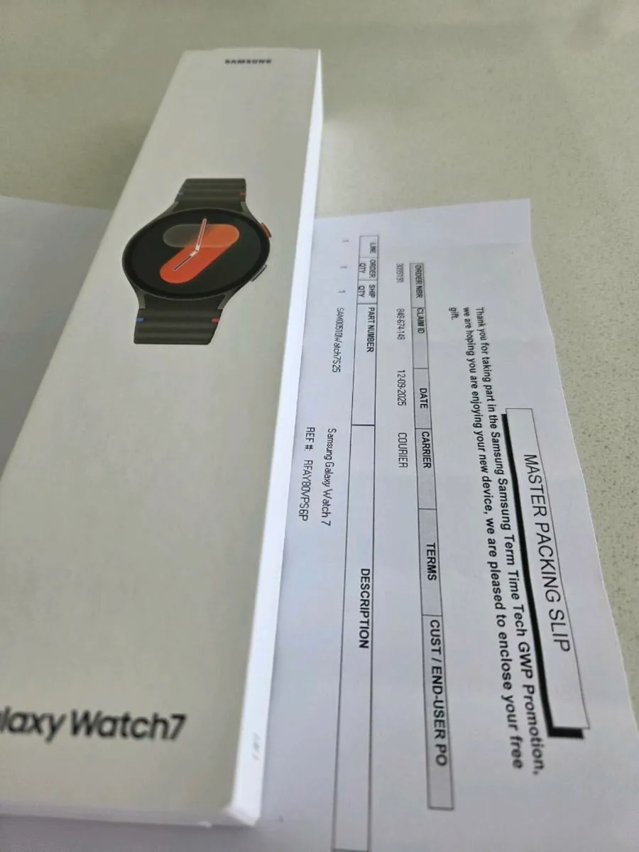 Samsung s7 watch SM-L300 sealed guaranteed - Image 2