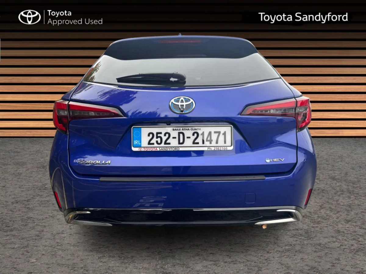 Toyota Corolla TOURER/ESTATE *ZERO MILEAGE - SAVE - Image 4