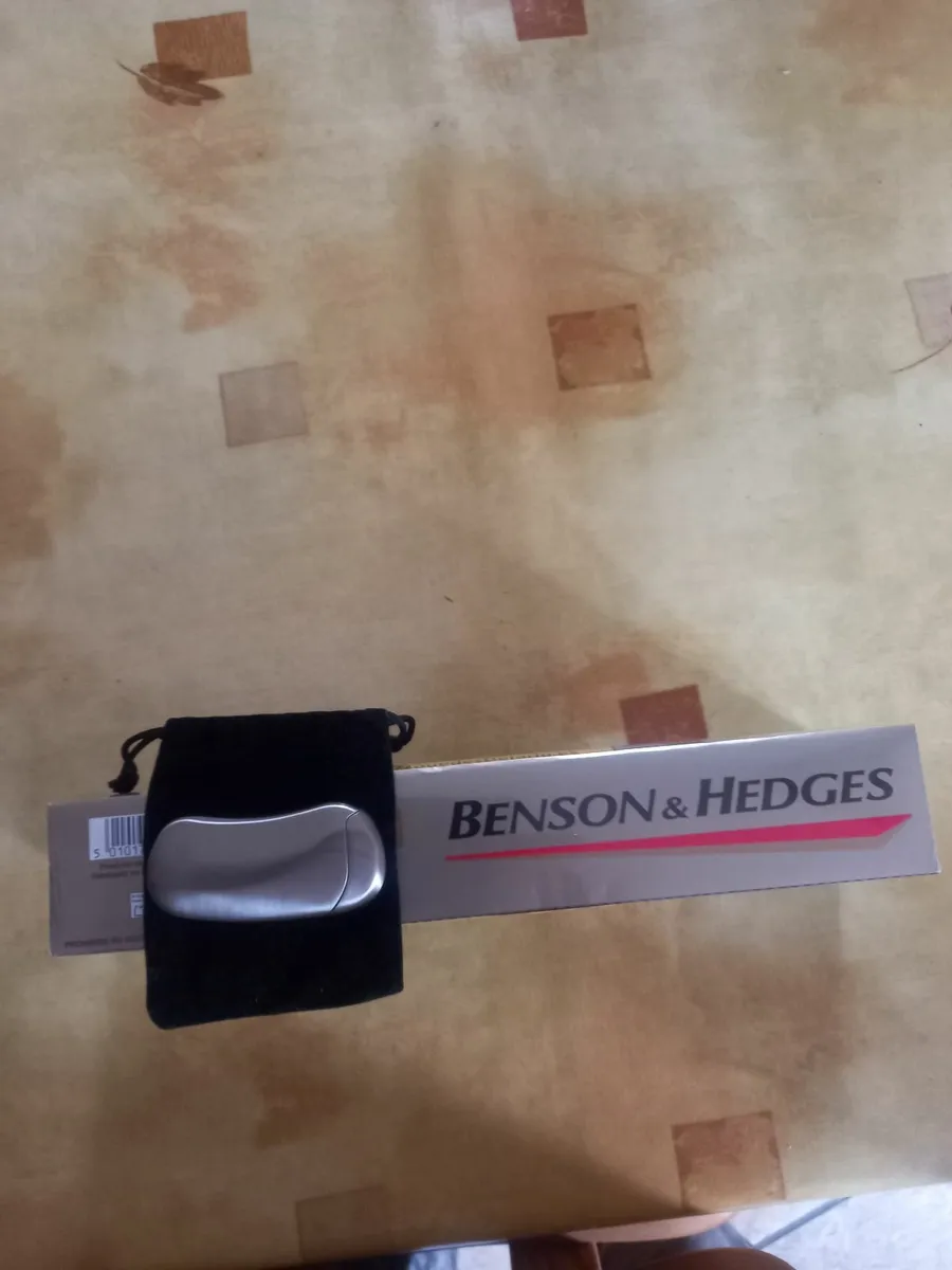 Cigarette lighter - Image 3