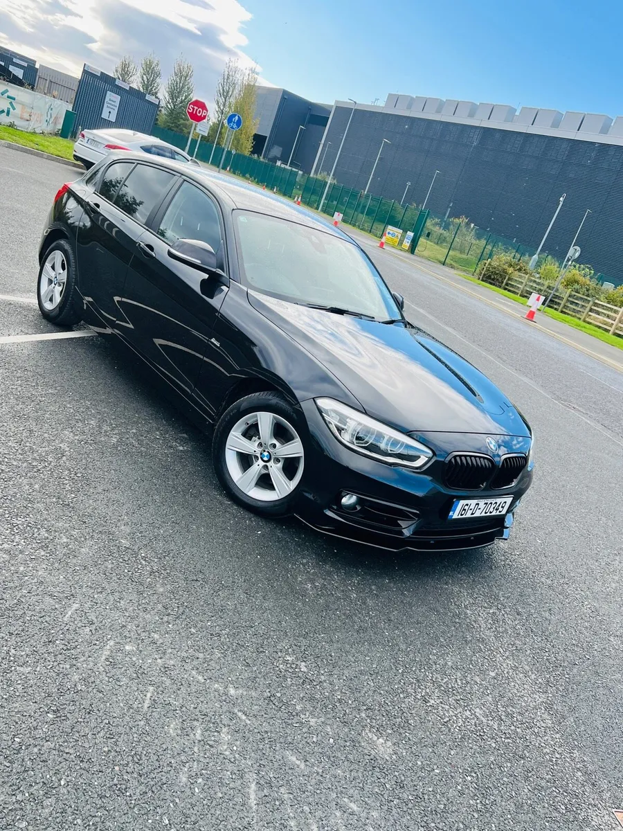 BMW 1 Series 118i  2016 Auto sport auto 5 door - Image 4