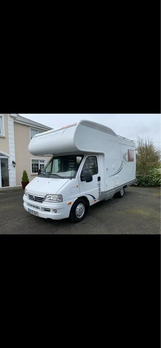 Dethleffs camper - Image 2