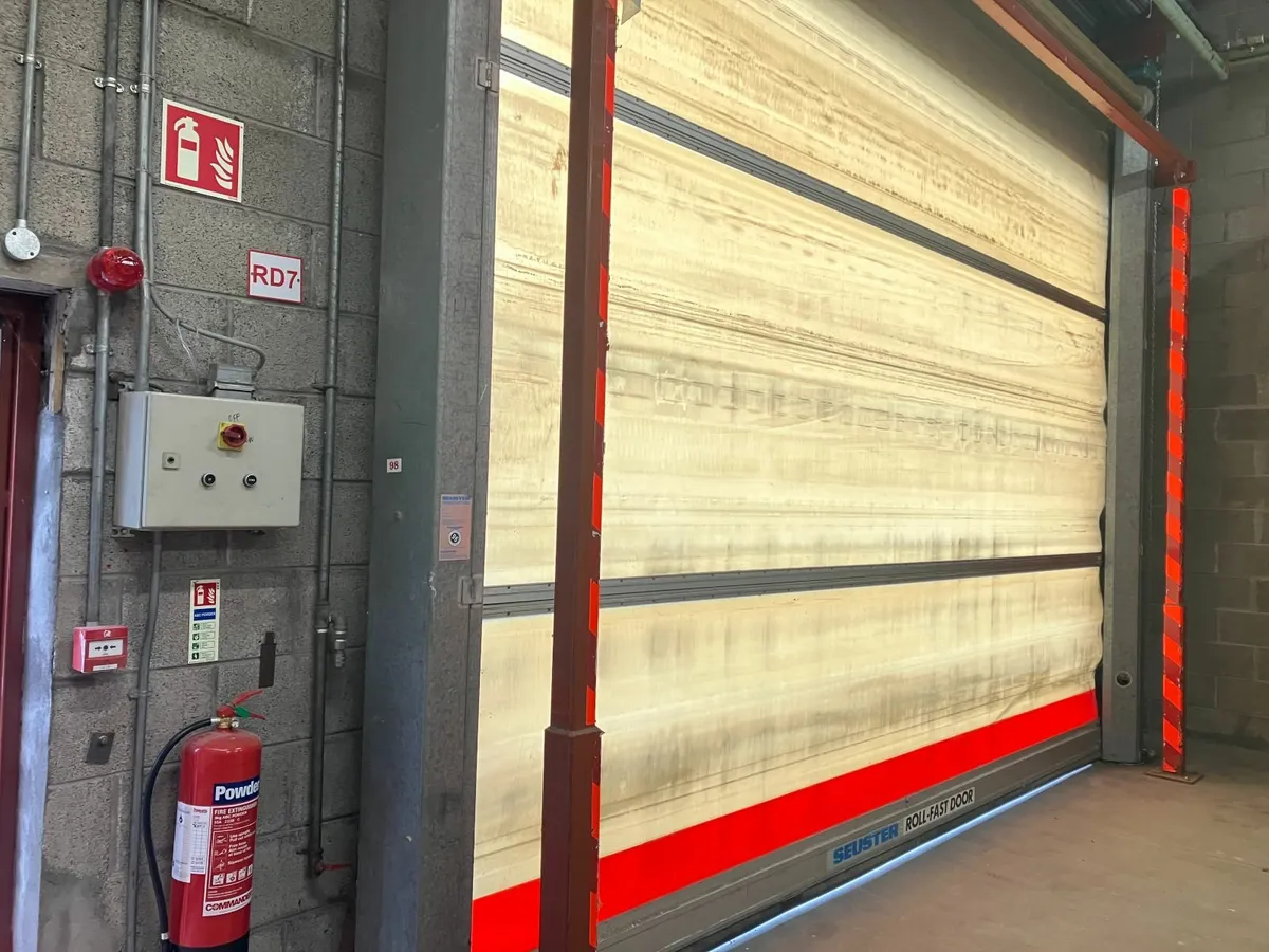 Seuster High Speed Rapid Curtain Roller Door - Image 1