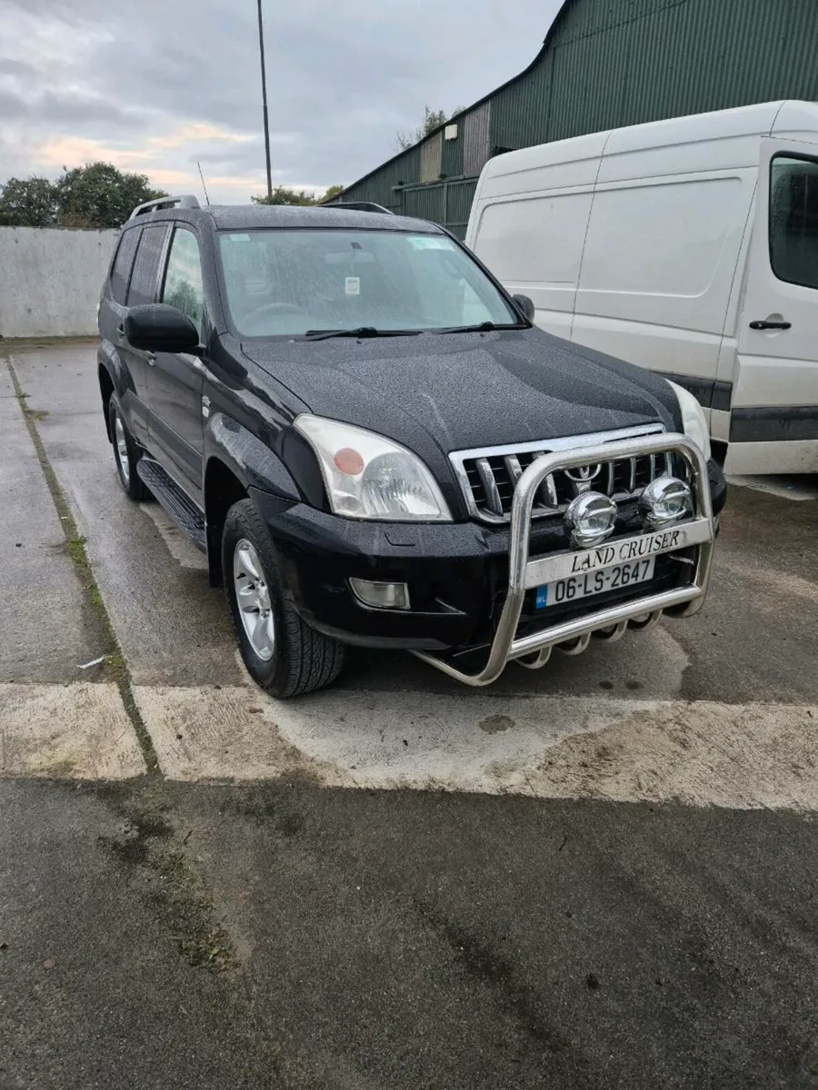 Toyota Landcruiser - Image 2