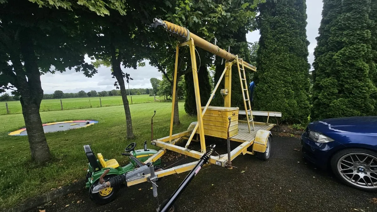 Trailer Mast - Clark Mast - Image 1