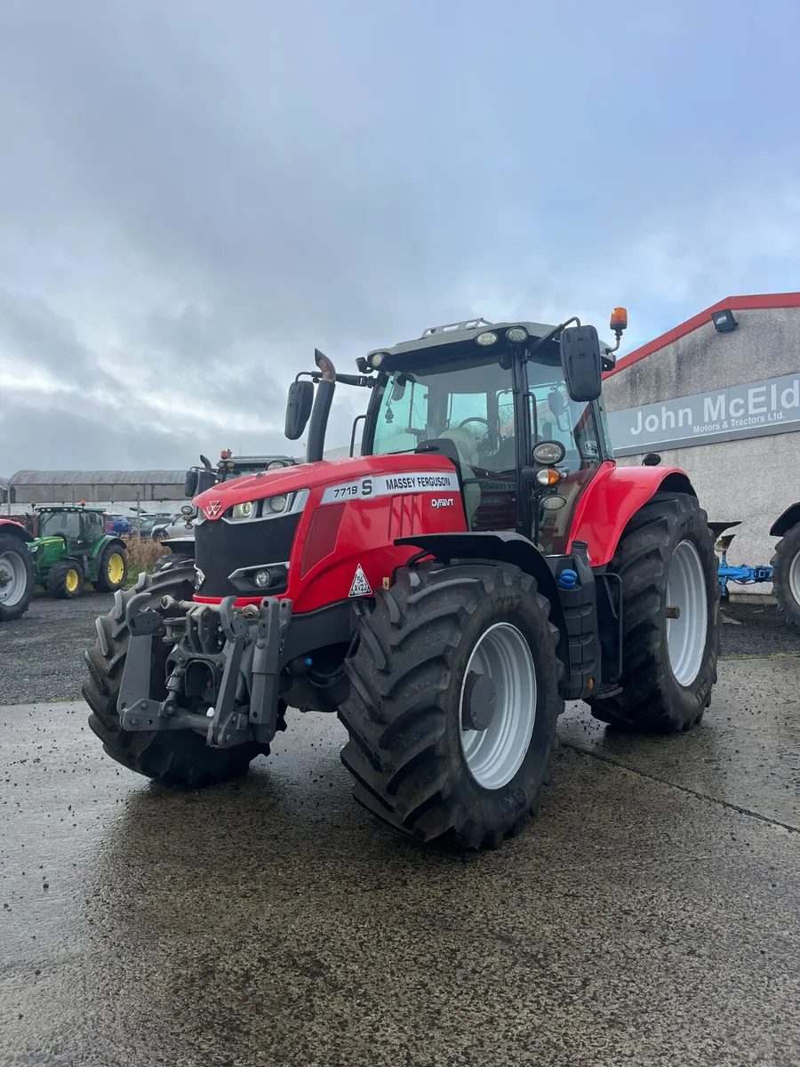 Massey Ferguson 7719S - Image 1