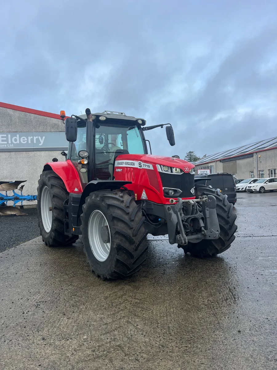 Massey Ferguson 7719S - Image 2
