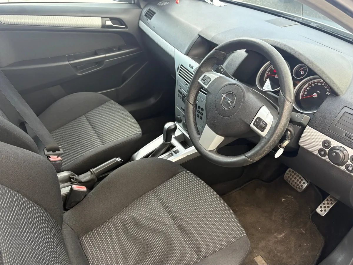 Opel Astra 2005 - Image 4