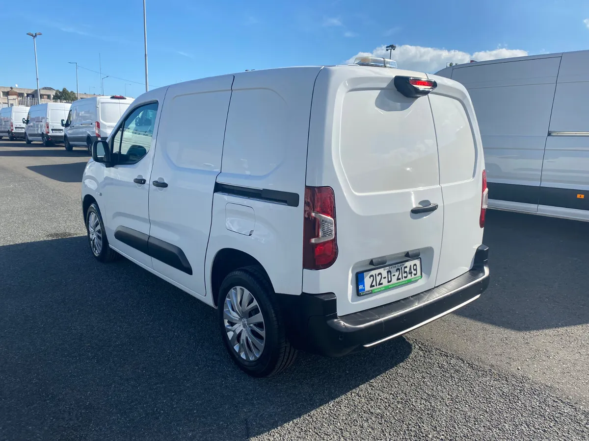 2021 Peugeot Partner Professional 1.5HDI 100BHP - Image 4
