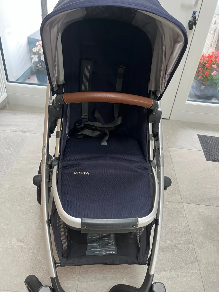 Uppababy Vista Travel System - Image 3